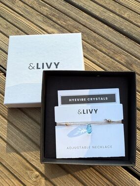 &Livy Blue Teardrop Crystal Adjustable Necklace